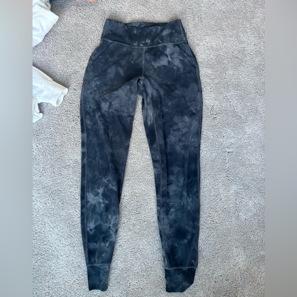 lululemon align joggers